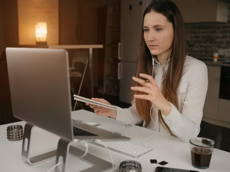 A empresária e a máquina de difamação digital